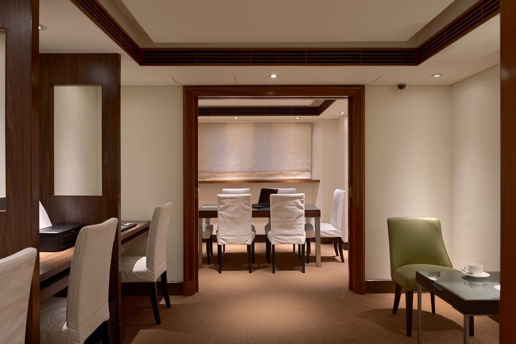 Gala Hotel Taipei Exterior photo